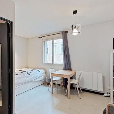 Appartement 1 pièces 550 €