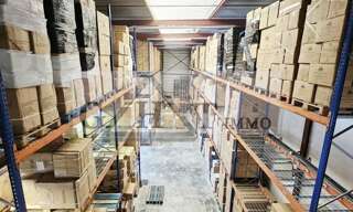 Local industriel  788 m² à louer à Villeparisis (77270)