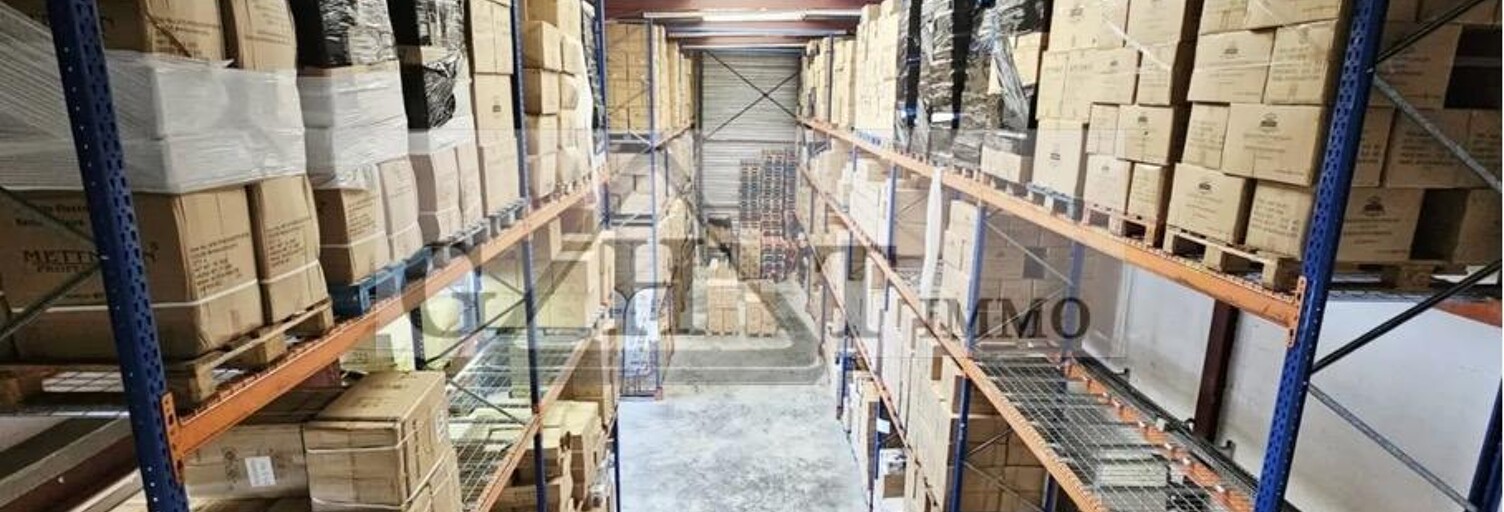 Local industriel  788 m² à louer à Villeparisis (77270)