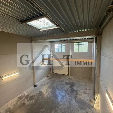 Local industriel  3150 €