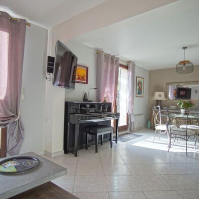 Maison 5 pièces 385000 €