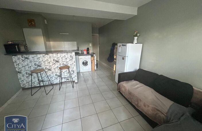 Location appartement 2 pièces 34 m² à Cholet (49300) — photo 2