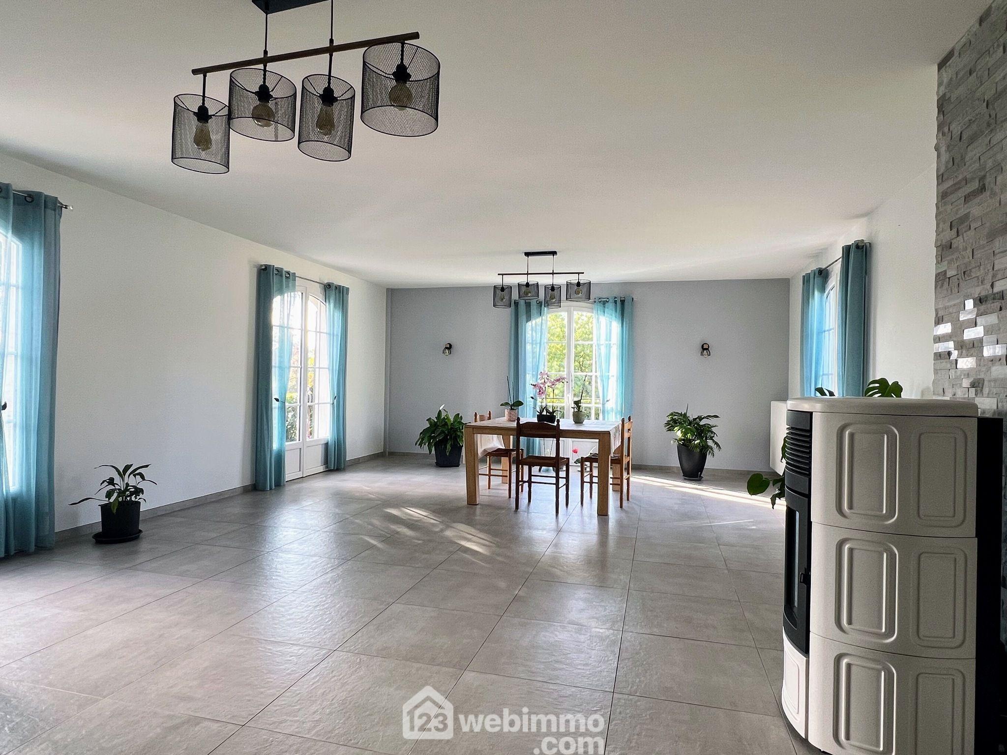 Photo Maison - 185m² - Mauges-sur-Loire image 2/4