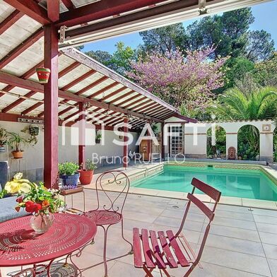 Maison 9 pièces 725000 €