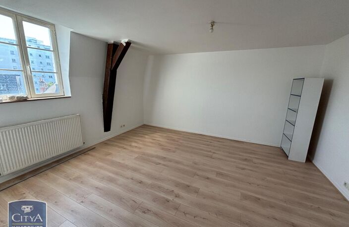 Location appartement 3 pièces 49 m² à Tours (37000) — photo 2