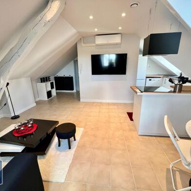 Appartement 4 pièces 970 €