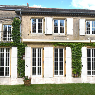 Maison 19 pièces 890000 €