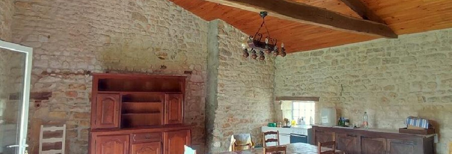 Maison 2 Pièces 44 m² à vendre à Le Douhet (17100)