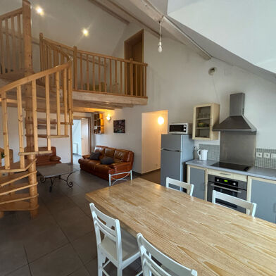 Appartement 3 pièces 930 €