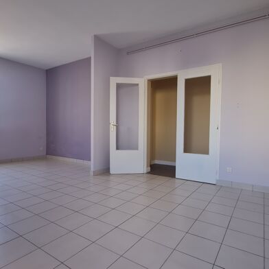 Appartement 5 pièces 186900 €