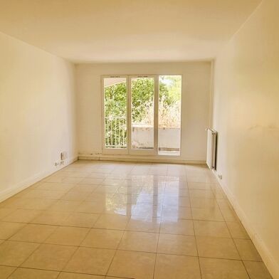 Appartement 5 pièces 182000 €