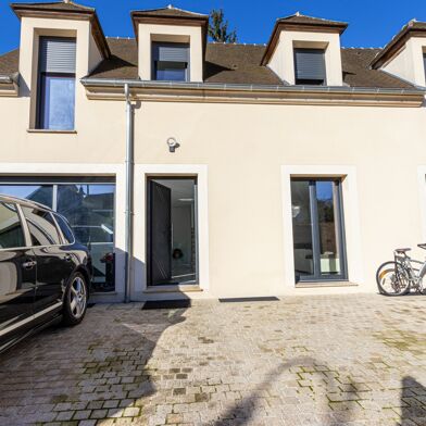 Maison 5 pièces 345000 €