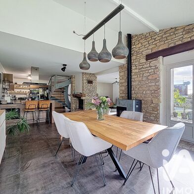 Maison 5 pièces 449000 €