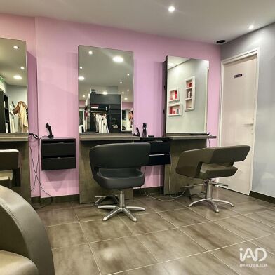 Commerce  165850 €