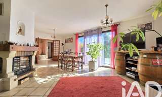 Maison 8 Pièces 212 m² à vendre à La Brède (33650)