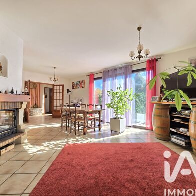 Maison 8 pièces 494000 €