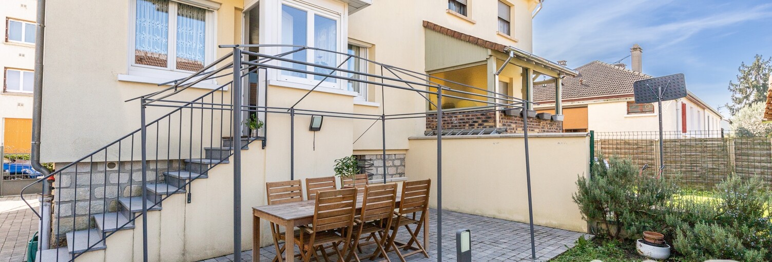 Maison 4 Pièces 96 m² à vendre à Viry-Châtillon (91170)