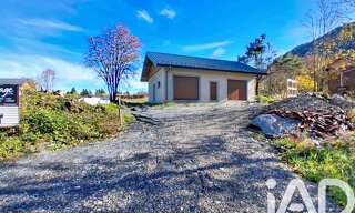 Terrain  1326 m² à vendre à Saint-Sixt (74800)