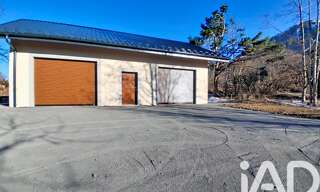 Terrain  1326 m² à vendre à Saint-Sixt (74800)