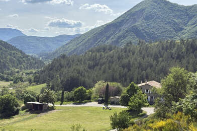 Maison 25 pièces 1574000 €