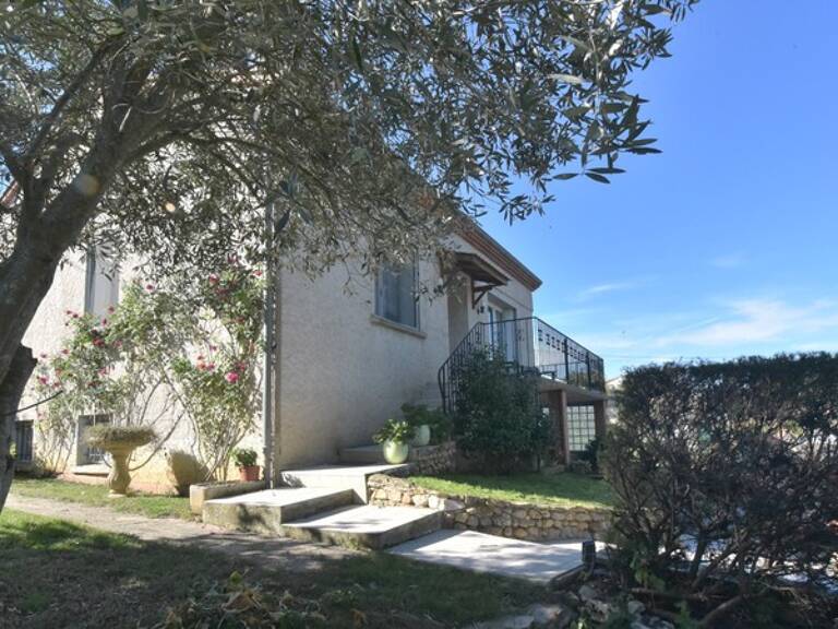 BELLE MAISON RENOVEE DANS UN SUPERBE CADRE — photo 1