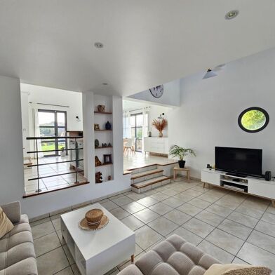 Maison 3 pièces 548600 €