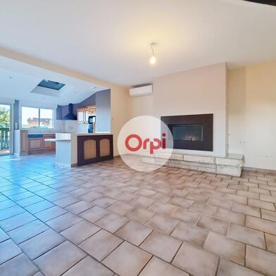 Maison 5 pièces 309000 €