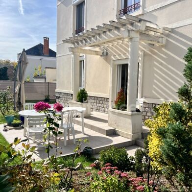 Appartement 4 pièces 249500 €