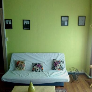 Appartement 2 pièces 700 €