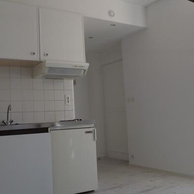 Appartement 1 pièces 350 €