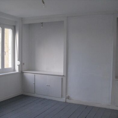 Appartement 3 pièces 880 €