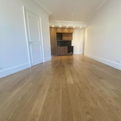 Appartement 2 pièces 1130 €