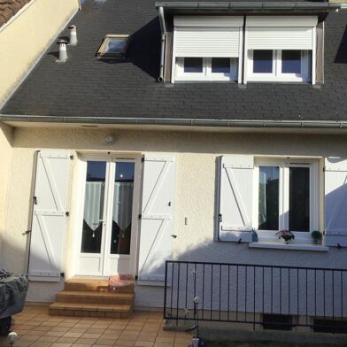 Maison 4 pièces 900 €