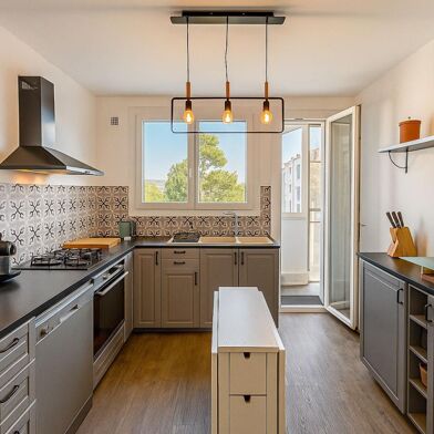 Appartement 3 pièces 1015 €