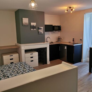 Appartement 1 pièces 540 €