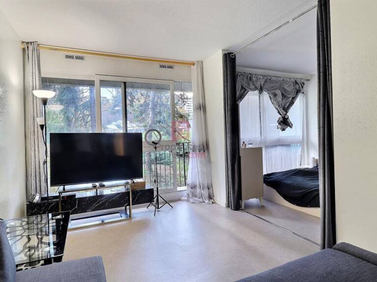 Appartement Grigny 2 pièces 32.2 m2 — photo 1