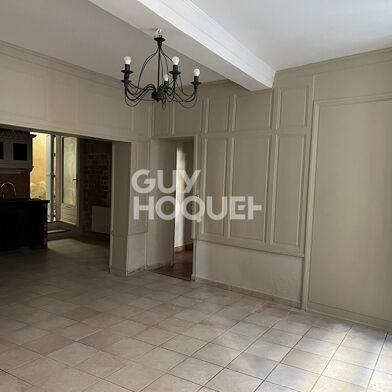 Appartement 3 pièces 730 €