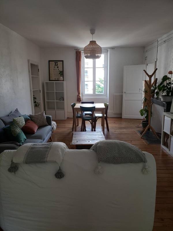 Location T2 61 m² à Dijon 711 ¤ CC /mois