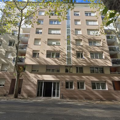 Appartement 3 pièces 221000 €