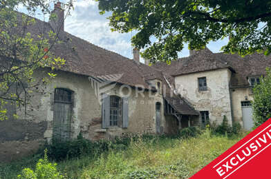 Maison 11 pièces 94000 €