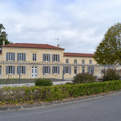 Maison 7 pièces 423150 €