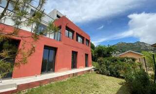 Maison 5 Pièces 165 m² à vendre à La Turbie (06320)