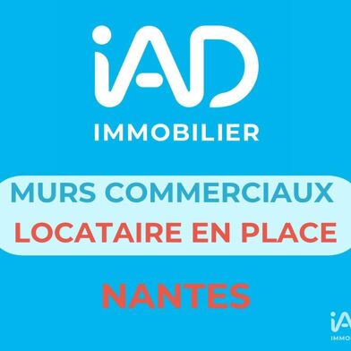 Commerce  773800 €