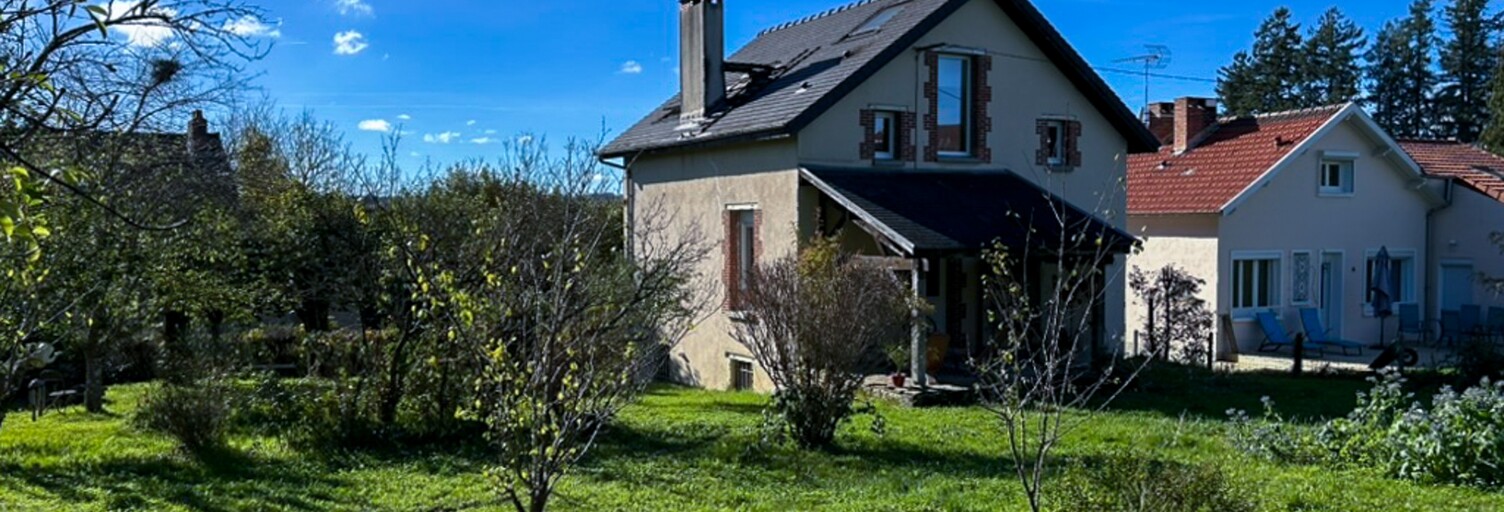 Maison 5 Pièces 86 m² à vendre à Saint-Léonard-de-Noblat (87400)