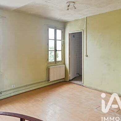 Immeuble  136000 €