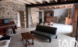 Maison 8 Pièces 228 m² à vendre à La Chapelle-Saint-Laurent (79430)