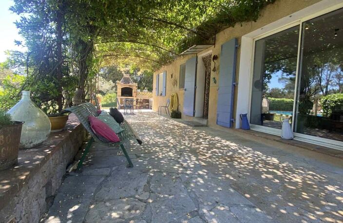 Maison provençale de 182 m² avec piscine — photo 3