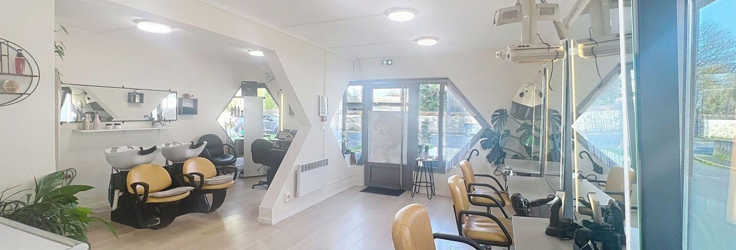 Commerce  32 m² à vendre à Le Mée-sur-Seine (77350)