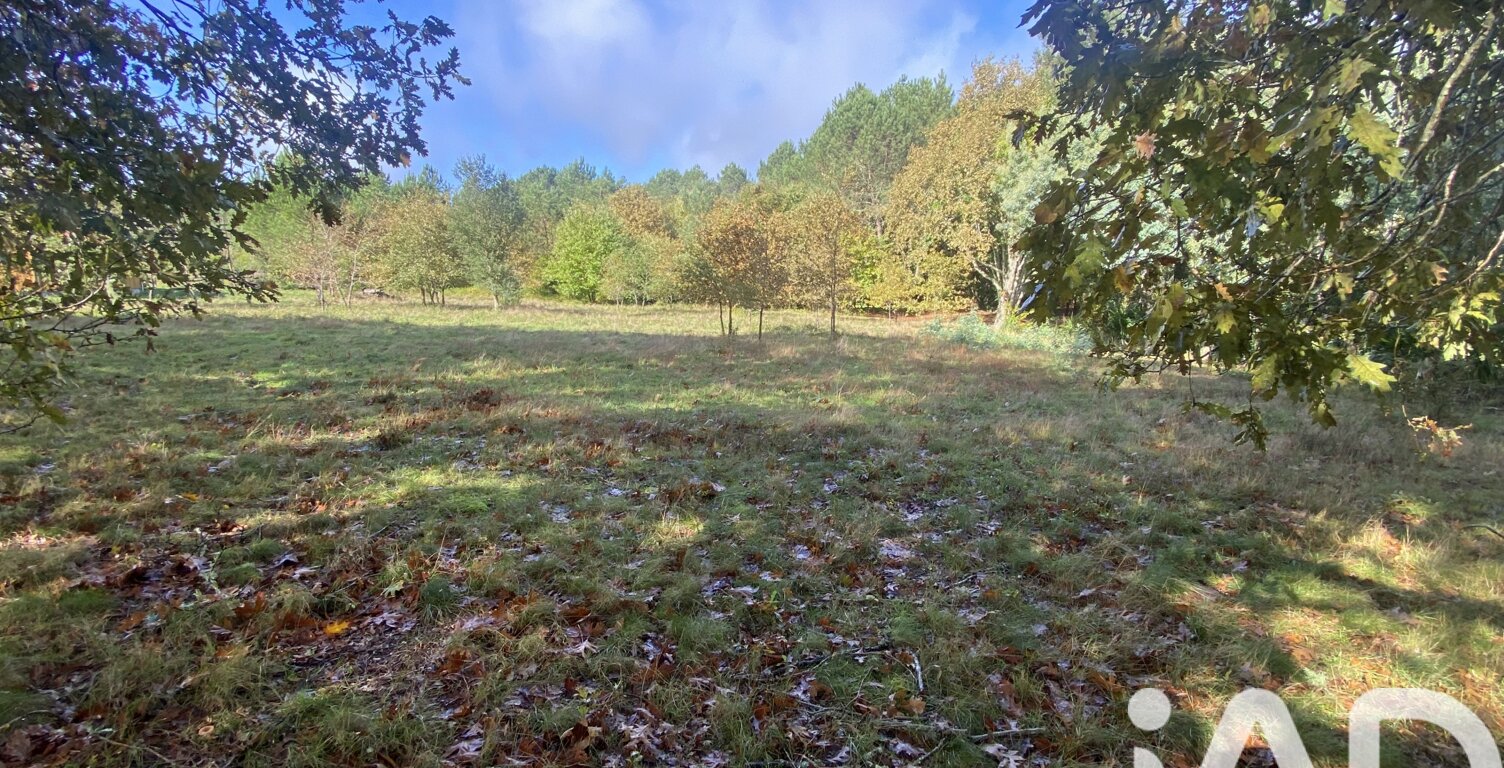 Vente Terrain 3 893 m&sup2; — photo 1