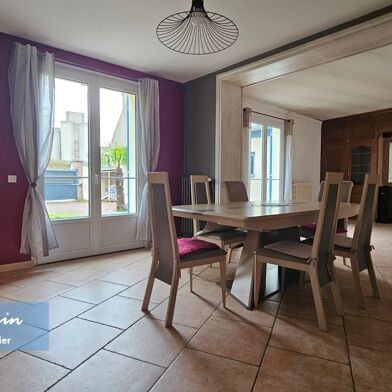 Maison 7 pièces 269900 €